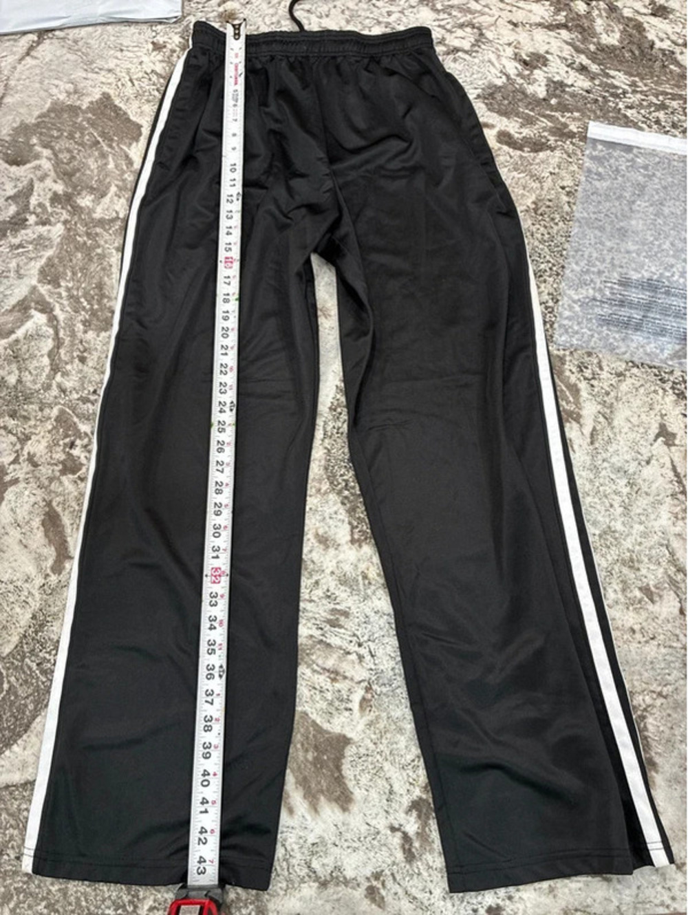 Trust men’s jogger pants XL